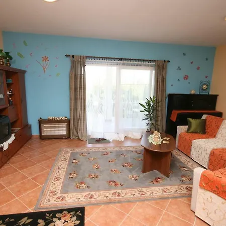 With A Parking Space Stranici, - 7105 Apartament *