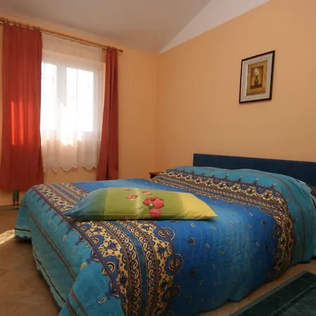 Apartament With A Parking Space Stranici, - 7105 *
