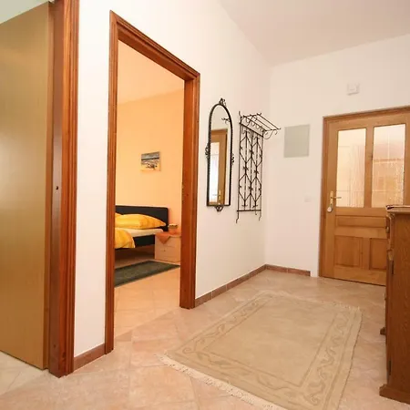 With A Parking Space Stranici, - 7105 Apartament