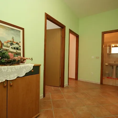 With A Parking Space Stranici, - 7105 Apartament