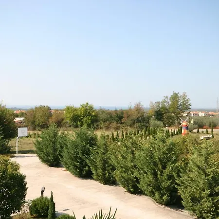 Apartament With A Parking Space Stranici, - 7105 *