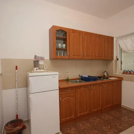 With A Parking Space Stranici, - 7105 Apartament